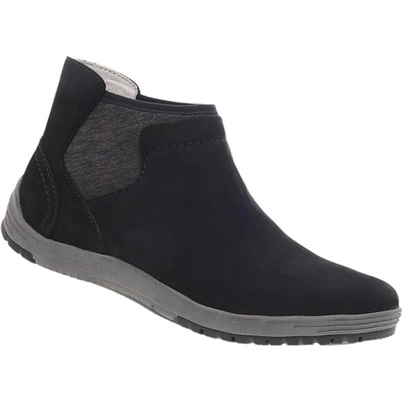 Dansko Black Lizette Nubuck Leather Ankle Booties Size 38 or 7.5 Gorpcore Casual - Picture 1 of 8